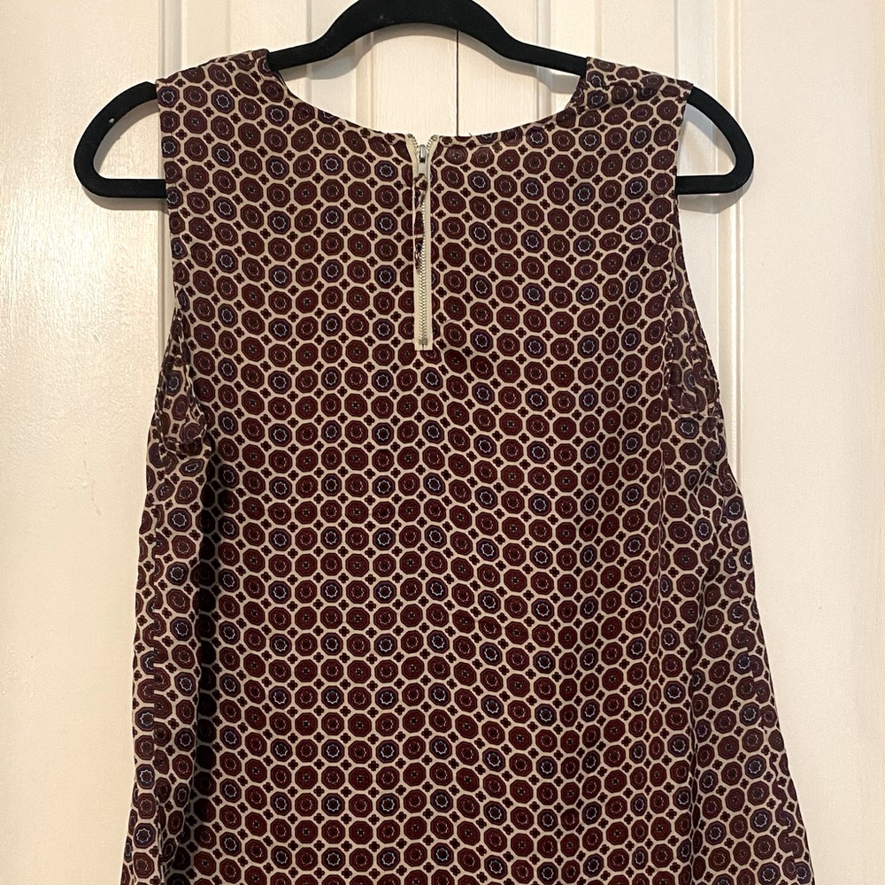 Womens Size Large Sleeveless Blouse